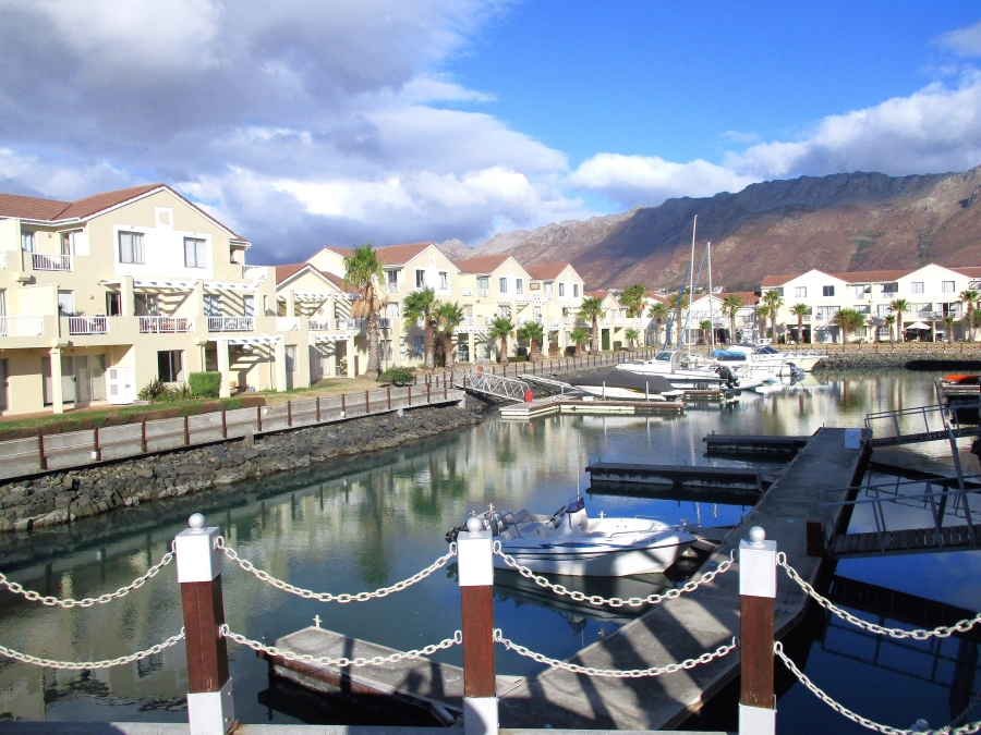 3 Bedroom Property for Sale in Harbour Island Western Cape